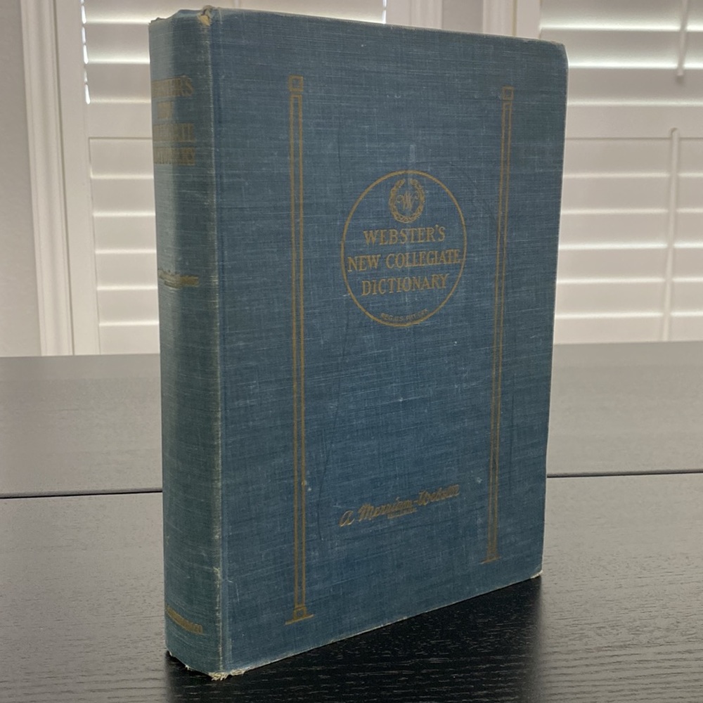 1953 Vintage Merriam Webster’s New Collegiate Dictionary Second Edition